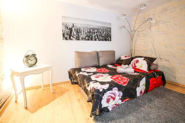 Апартаменты Budget Apartment in Old City Рига-5